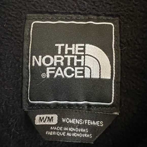 Women’s Size Medium, Black North Face Zip-Up Jacket. - Picture 3 of 3